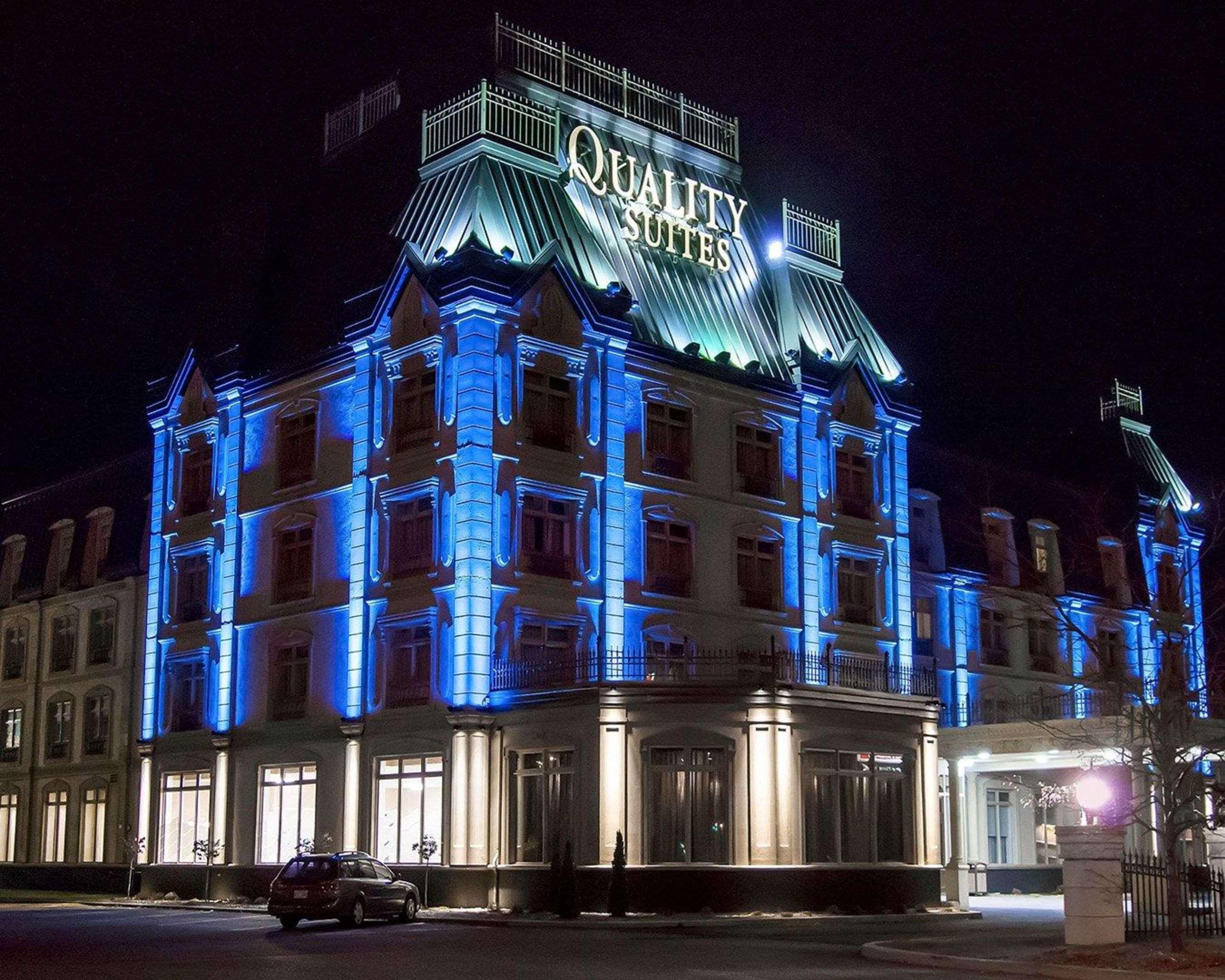 Quality Suites Дрюммондвилл Экстерьер фото